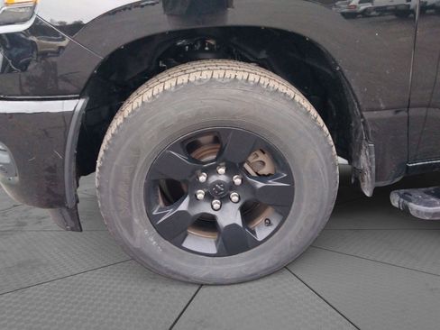 Used 2025 RAM 1500 Tradesman w/ Night Edition image 29