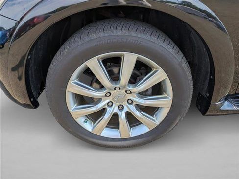 Used 2013 INFINITI QX56 4WD w/ Theater Pkg image 10