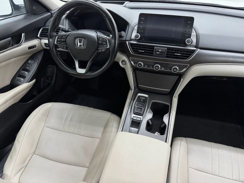 Used 2021 Honda Accord Touring image 24