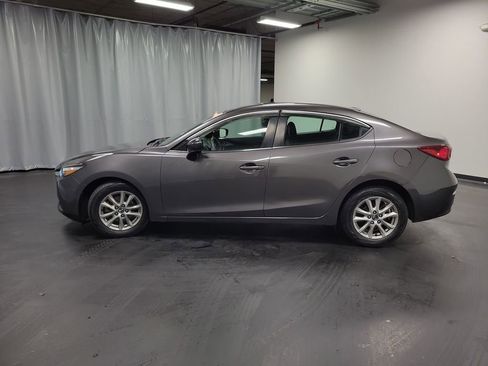 Used 2018 MAZDA MAZDA3 Sport w/ Preferred Equipment Package image 6