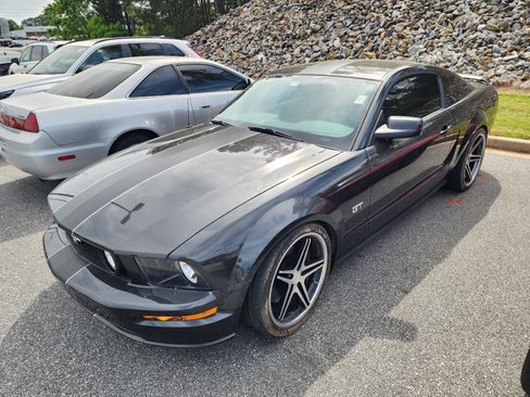 Used 2008 Ford Mustang GT image 3