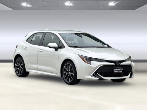 Used 2019 Toyota Corolla XSE image 6