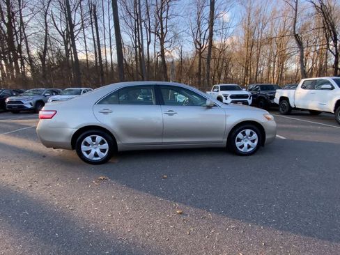 Used 2008 Toyota Camry LE image 16