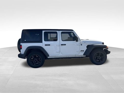 Used 2021 Jeep Wrangler Unlimited Sport image 18
