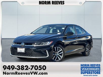 Certified 2025 Volkswagen Jetta SE