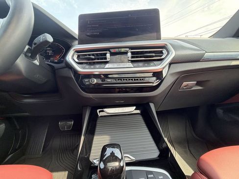 Used 2024 BMW X3 xDrive30i w/ Premium Package AWD/4WD image 24