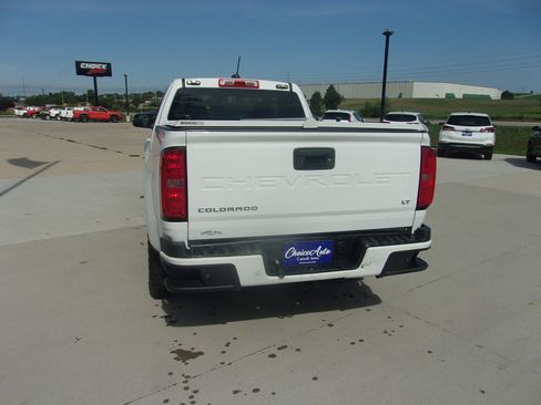 Used 2021 Chevrolet Colorado LT w/ Fleet Safety Package RWD image 5