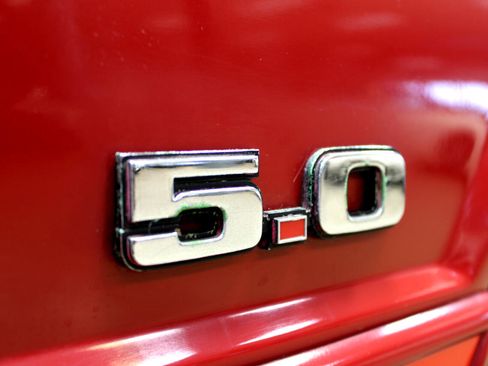 Used 1987 Ford Mustang GT image 19