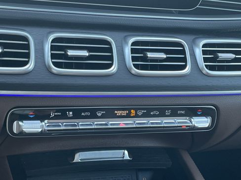 Certified 2024 Mercedes-Benz GLS 450 4MATIC image 34