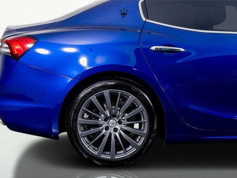 Used 2022 Maserati Ghibli Modena image 8