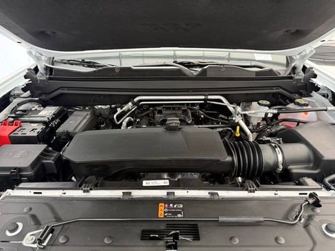 New 2026 Chevrolet Colorado ZR2 image 9