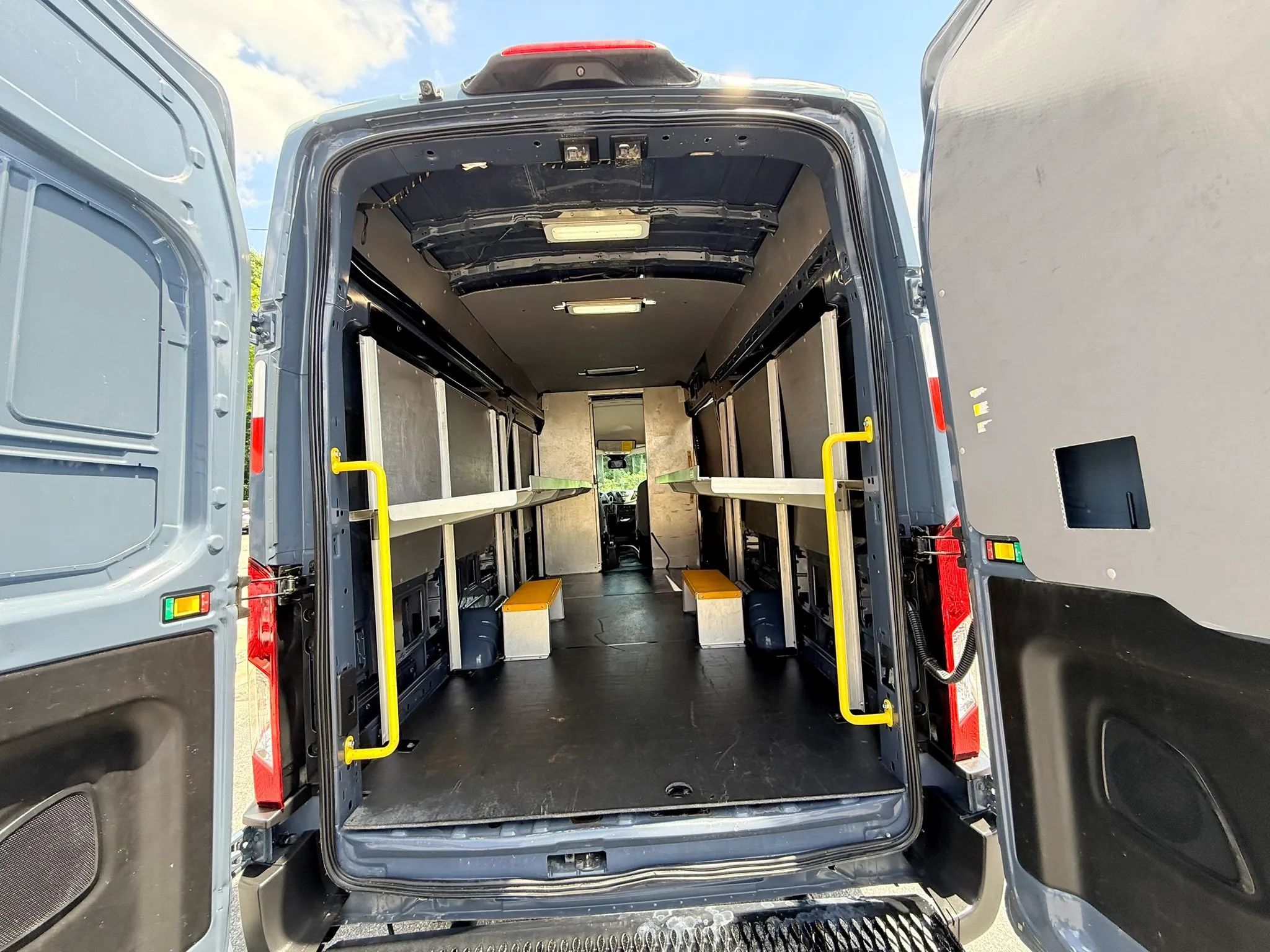 Used 2019 Ford Transit 250 148 High Roof Extended RWD image 14