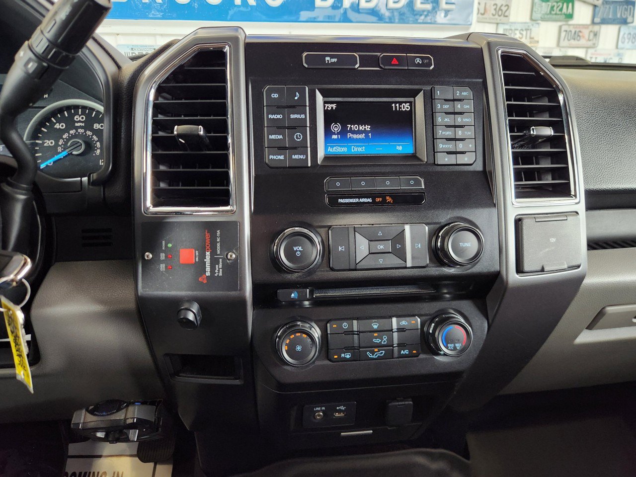 Used 2015 Ford F150 XLT w/ Equipment Group 301A Mid RWD image 11