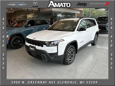 New 2026 Jeep Cherokee Laredo AWD/4WD image 1