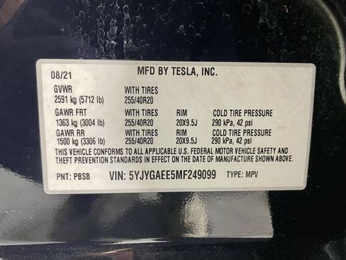 Used 2021 Tesla Model Y Long Range image 16