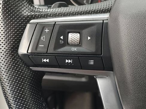 Used 2023 Mitsubishi Outlander SE FWD image 21