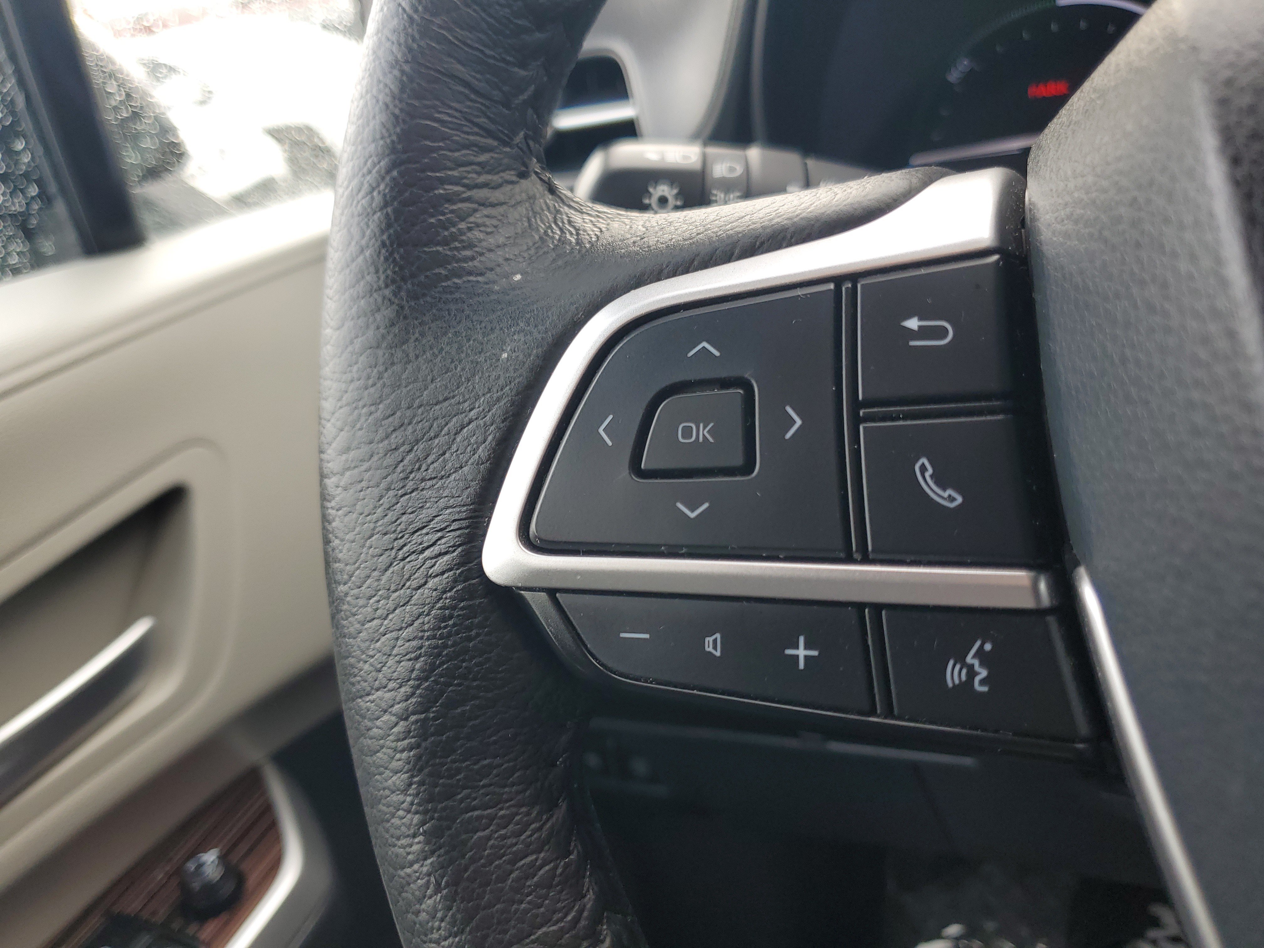 Certified 2024 Toyota Sienna XLE AWD/4WD image 26
