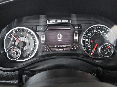 Used 2024 RAM 1500 Laramie image 23