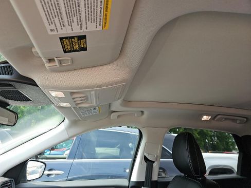 Used 2022 Ford Escape SEL AWD/4WD image 9