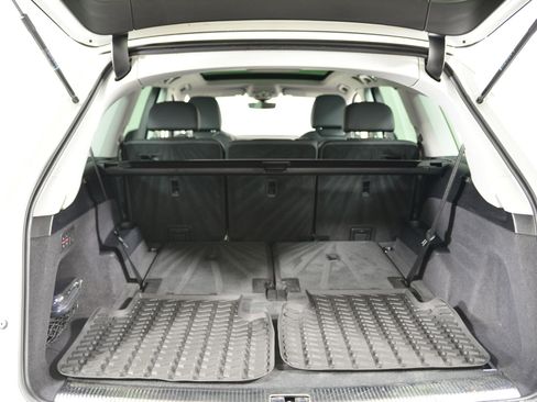 Used 2022 Audi Q7 Premium w/ Convenience Package image 21
