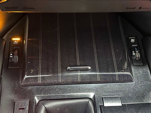 Used 2021 Lexus GX 460 Premium w/ Premium Package image 16