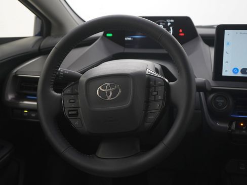 Used 2025 Toyota Prius Limited image 15
