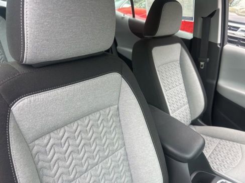 Used 2024 Chevrolet Equinox LS image 19