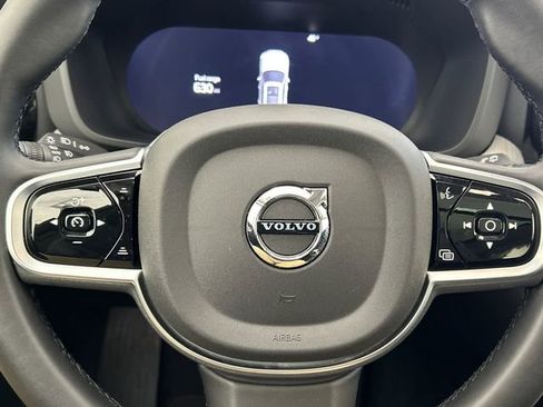 Certified 2025 Volvo XC60 B5 Plus image 13