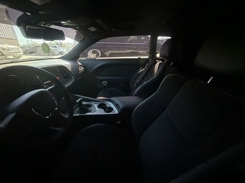 Used 2022 Dodge Challenger R/T w/ Plus Package image 3