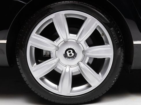 Used 2006 Bentley Flying Spur Flying Spur AWD/4WD image 32