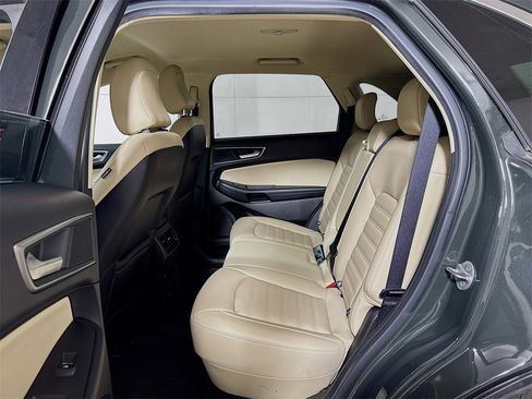 Used 2022 Ford Edge SEL w/ Convenience Package image 21