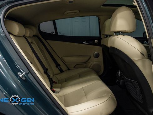 Used 2023 Kia Stinger GT-Line w/ Sun & Sound Package image 31