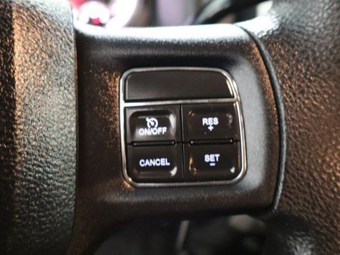 Used 2015 RAM 3500 SLT AWD/4WD image 35