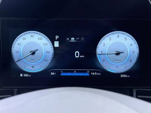 Used 2025 Hyundai Elantra SEL image 16