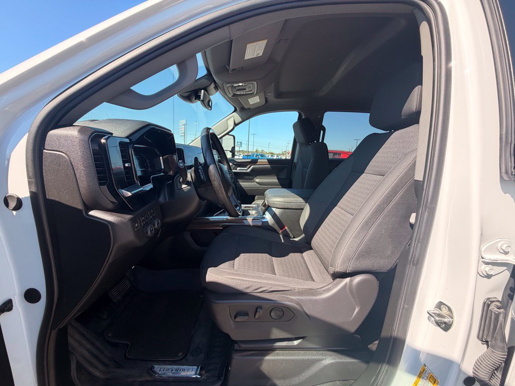 Used 2024 Chevrolet Silverado 1500 RST w/ Convenience Package II AWD/4WD image 19