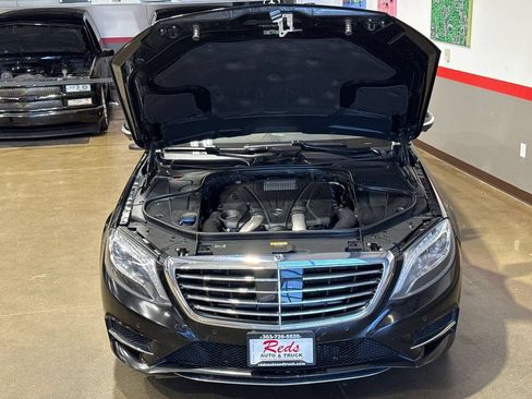 Used 2015 Mercedes-Benz S 550 4MATIC Sedan image 46