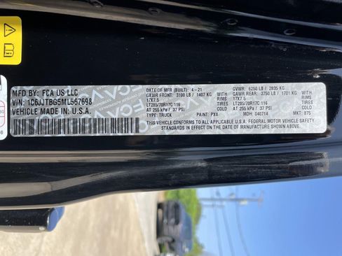 Used 2021 Jeep Gladiator Rubicon AWD/4WD image 15