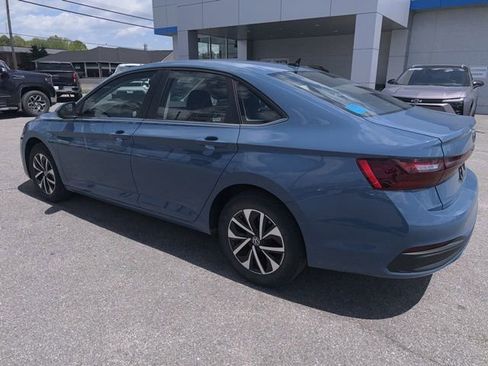 Used 2025 Volkswagen Jetta S FWD image 19