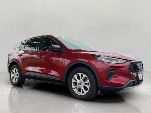 Used 2023 Ford Escape Active AWD/4WD image 29