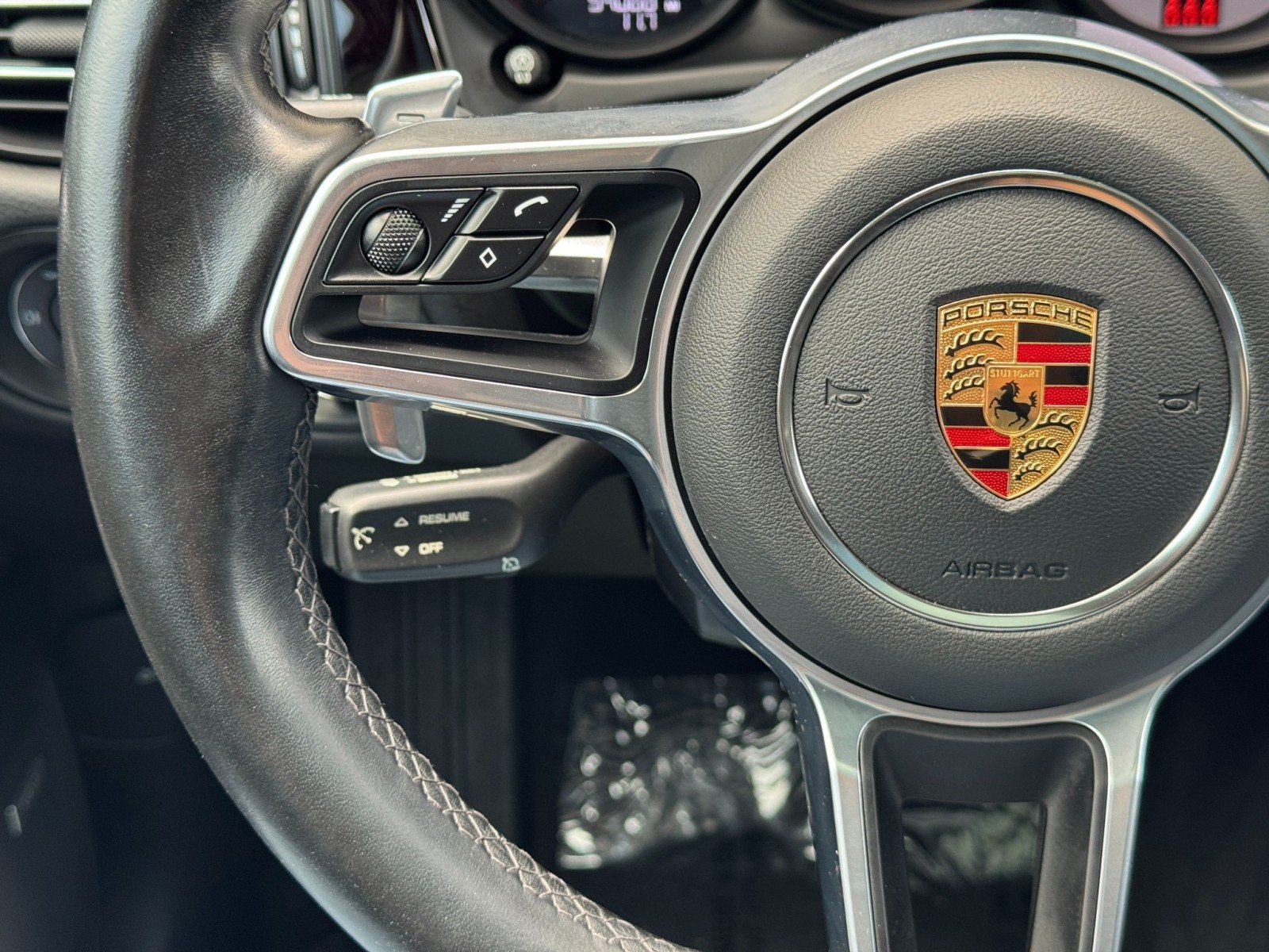 Used 2021 Porsche Macan AWD/4WD image 21