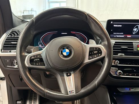 Used 2020 BMW X4 M40i w/ Premium Package image 17