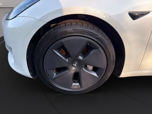 Used 2021 Tesla Model 3 Long Range AWD/4WD image 21