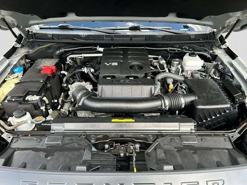 Certified 2023 Nissan Frontier PRO-4X w/ Pro Convenience Package AWD/4WD image 31