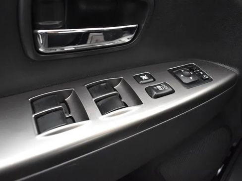 Used 2025 Mitsubishi Outlander Sport ES AWD/4WD image 21