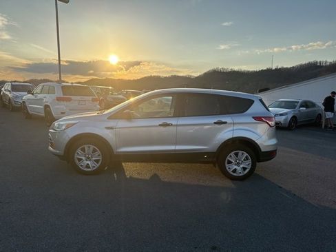 Used 2015 Ford Escape S image 5