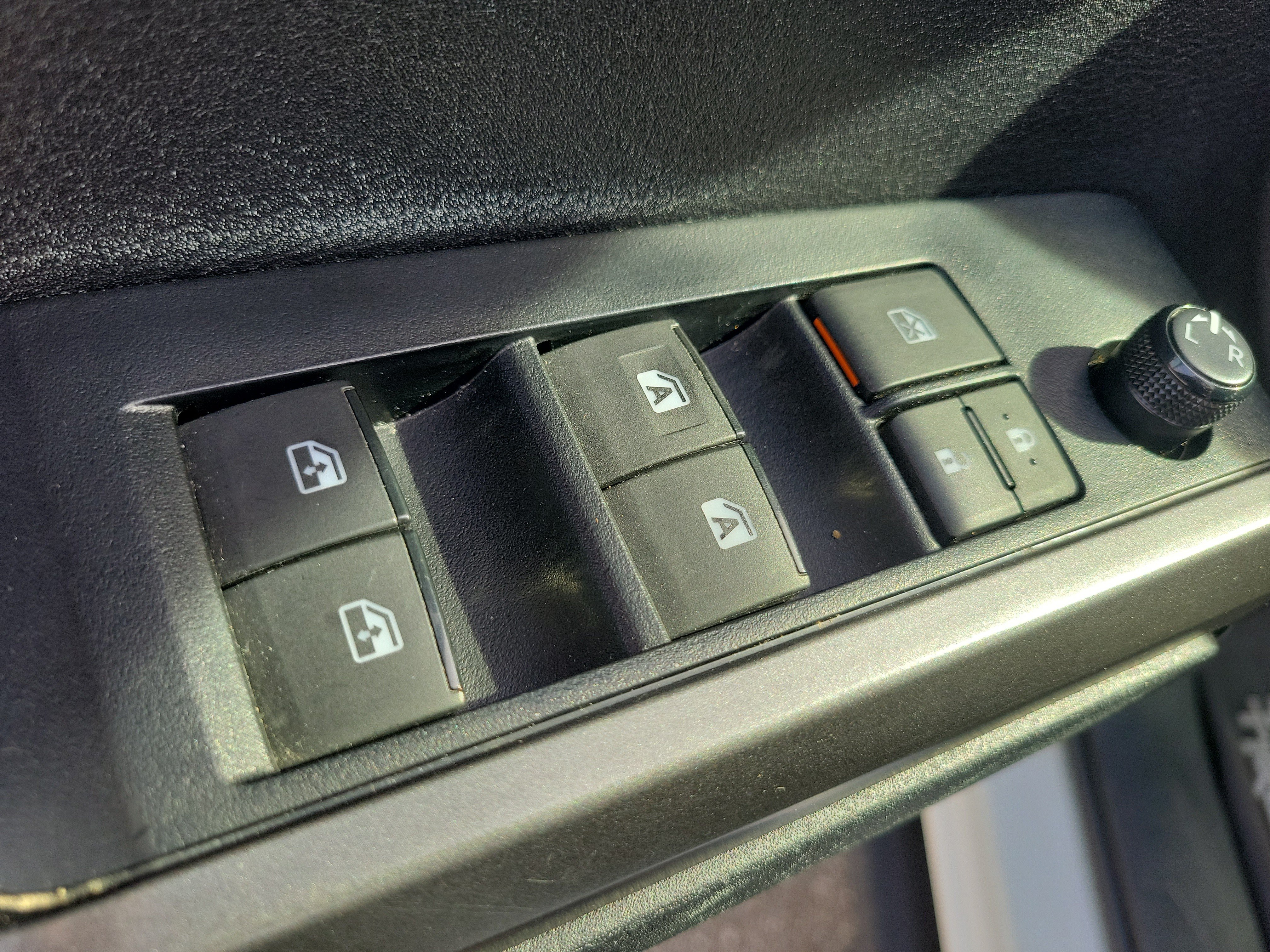 Used 2023 Toyota Tacoma TRD Pro AWD/4WD image 19