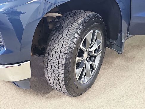 Certified 2022 Chevrolet Silverado 1500 LT image 37