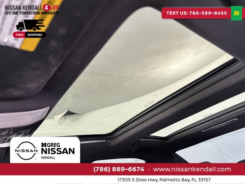 Used 2014 Mercedes-Benz C 350 Sport image 26