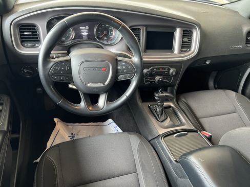 Used 2022 Dodge Charger SXT w/ Blacktop Package RWD image 13