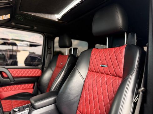 Used 2015 Mercedes-Benz G 63 AMG 4MATIC image 37